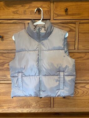 Women’s Puffer Vest — Taupe